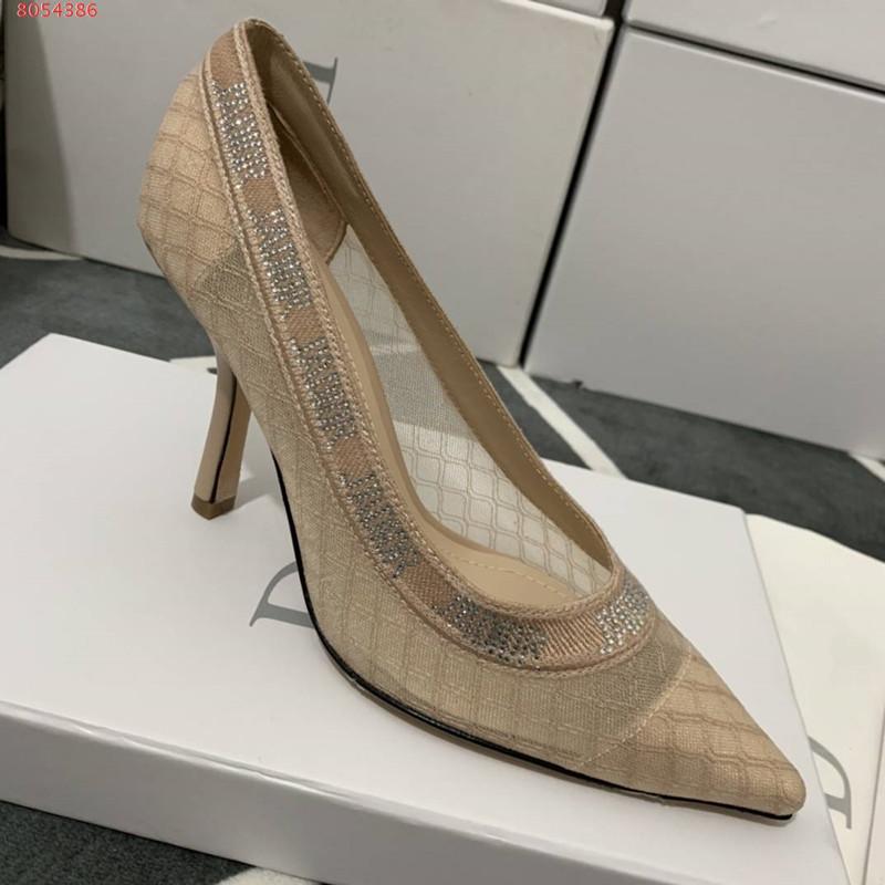 champagne women's dress shoes