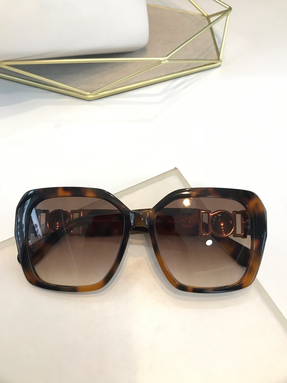 

luxury sunglasses mens sunglasses classic hot style pilot metal frame 4378 uv400 protection outdoor eyewear top quality with original box, White;black
