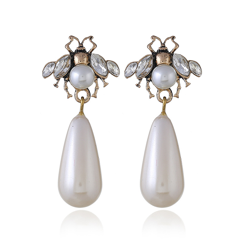 

New bee pearl earrings big rhinestone Wedding Drop Earrings Women Female Fashion Dangle Jewelry creative Long Earrings Jewelry