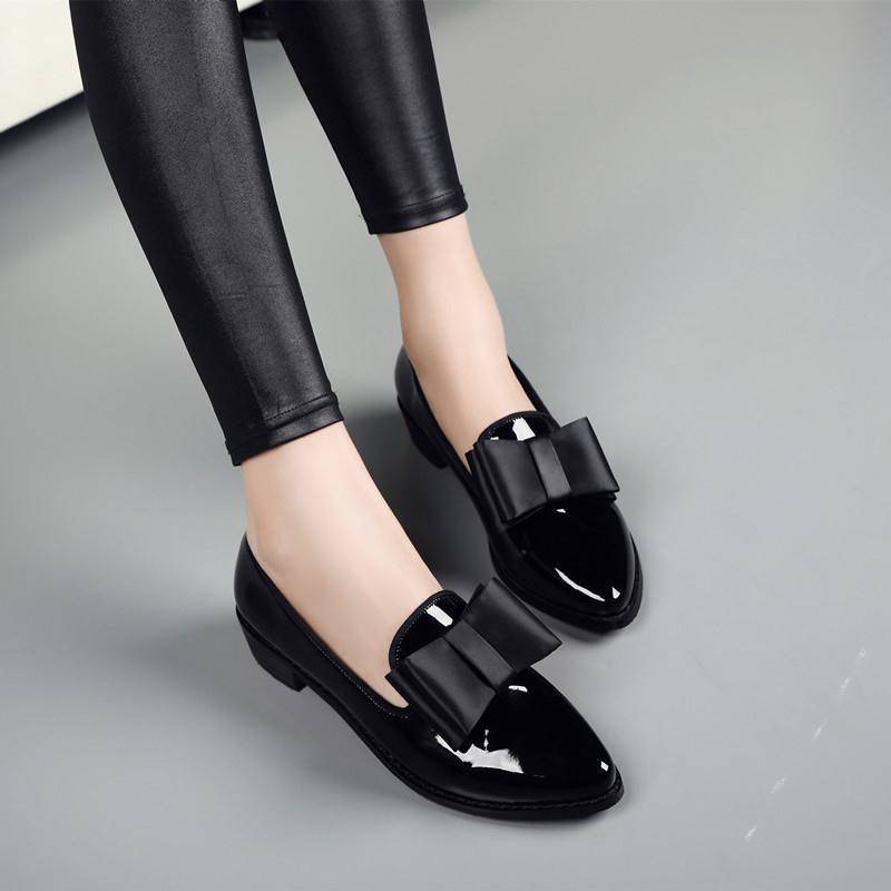

New Women Pumps Fashion Bowknot Shiny Patent Leather Block Chunky Low Heels Single Shoes Woman Pointed Toe Pumps, Red