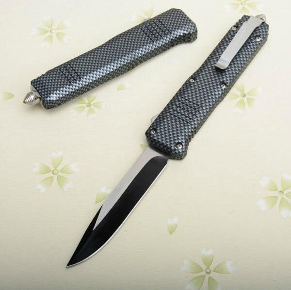 

Carbon Fiber Color C07 Large Auto Tactical Knife 440C Black Oxide + Wire Drawing Blade Zn-al Alloy Handle With Nylon Bag