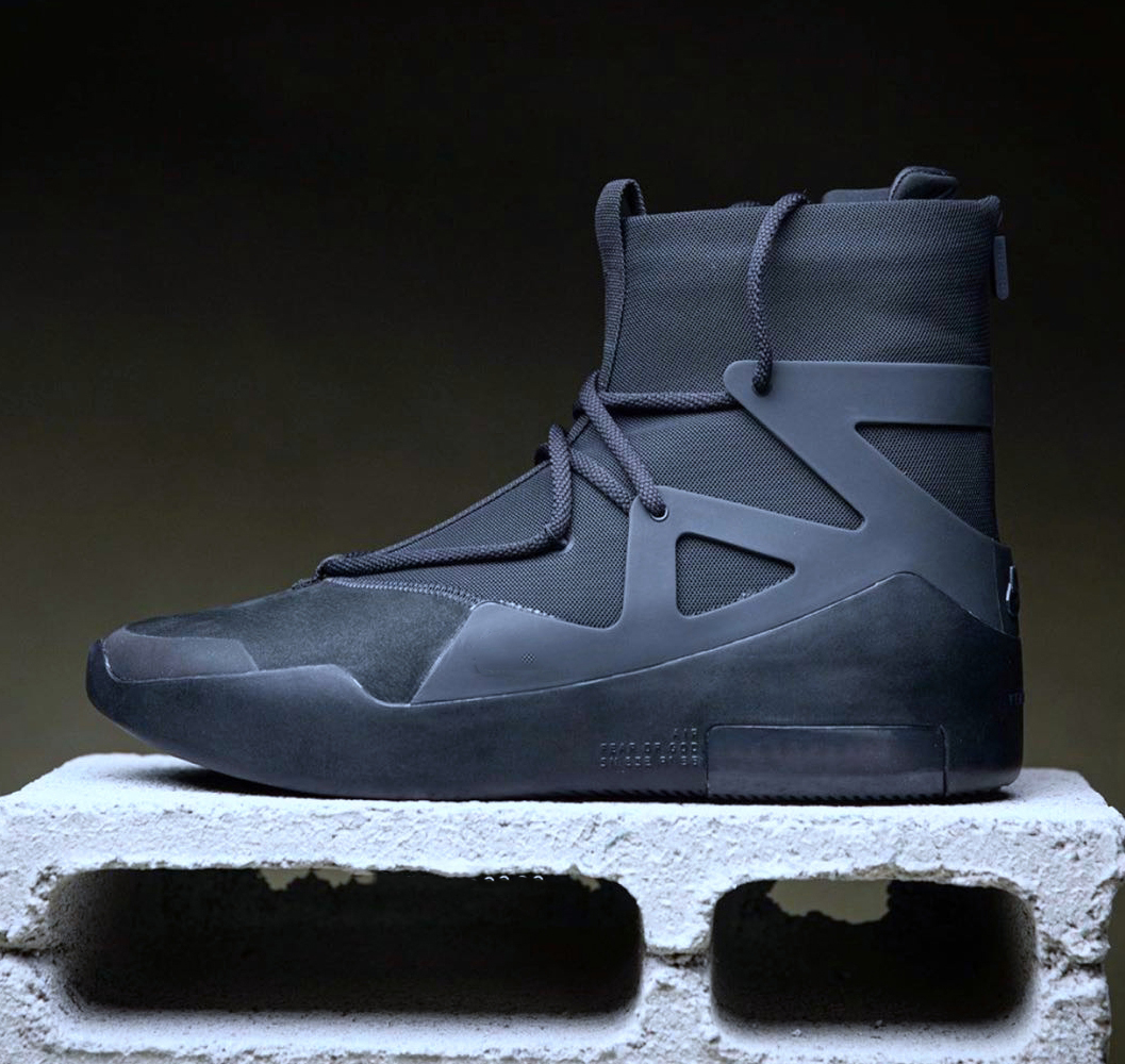 2020 new Fear of God 1 Basketball shoes Triple black Sneaker Boots Light Bone Sail Adult fogs Trainers Free shipping AR4237-005