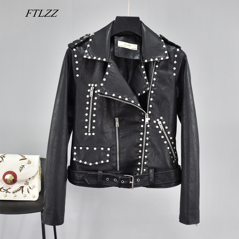 

FTLZZ Autumn Black Punk Rivet Faux Leather Basic Jackets Women Pu Motorcycle Zipper Epaulet Short Coat Faux Soft Leather Outwear, Beige