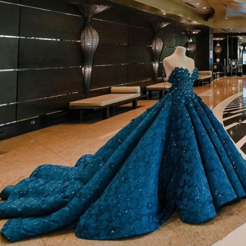 Quinceanera robe de bal robes de bal raquettes fleurs à la main paillettes perles hors tension de la dentelle dentelle robe de soirée longue dent