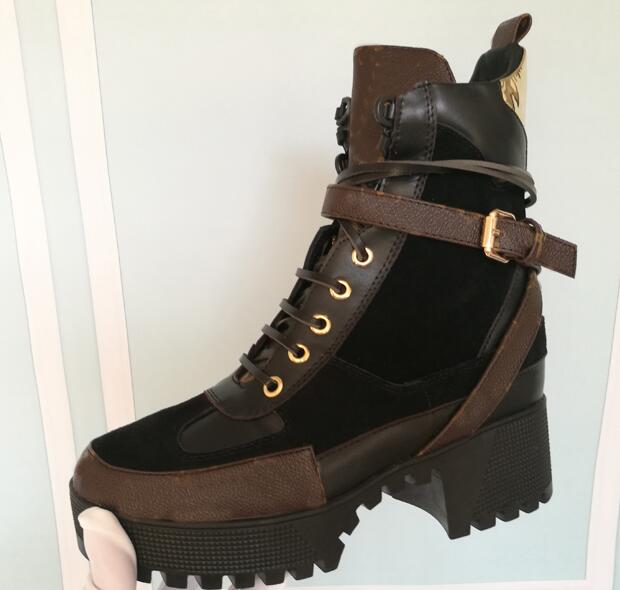 

New Boots Genuine designer Woman Short Boots Flat Thicken Low heeled Chunky Womens Shoes Casual Laureate Platform Desert Boot Bottes 36-41, A1