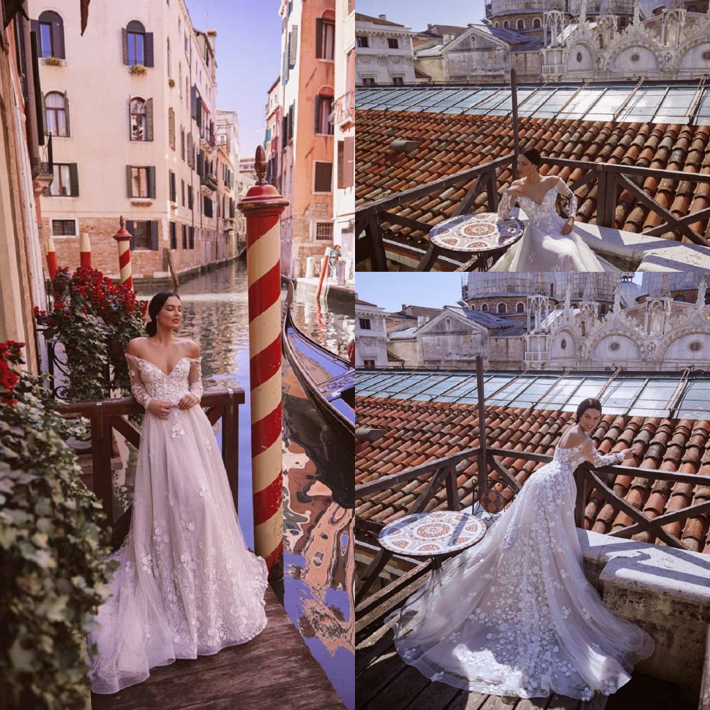 

Luxury A Line Maisonsignore Bohemian Dresses Off Shoulder Long Sleeve Tulle Lace Applique Ruched Wedding Gowns Sweep Train robe de mariée, Black & white