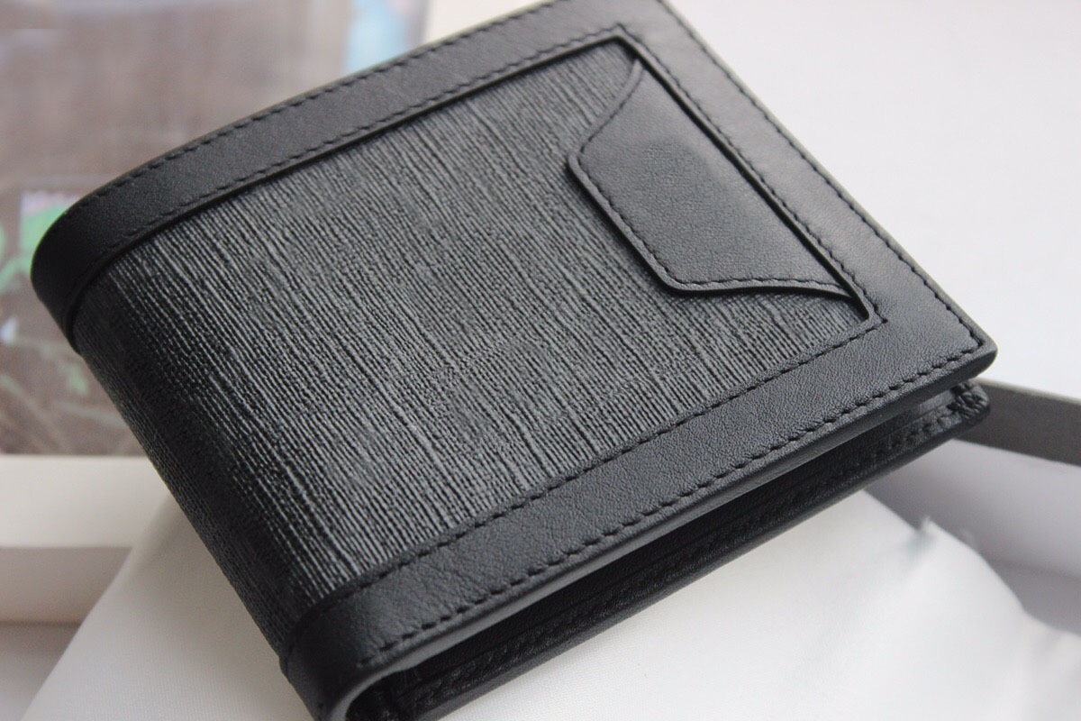 

Short wallet classic fashion trend leisure business horizontal wallet personality soft leather wallet 11 * 9 * 1.5cm AA061, The picture shall prevail