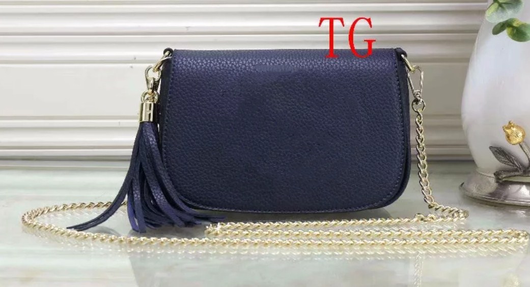 

2020 womenfashion designer crossbody messenger bags luxury handbags women shoulder bag good leather muti colors famos brand bags 2018 style, Red