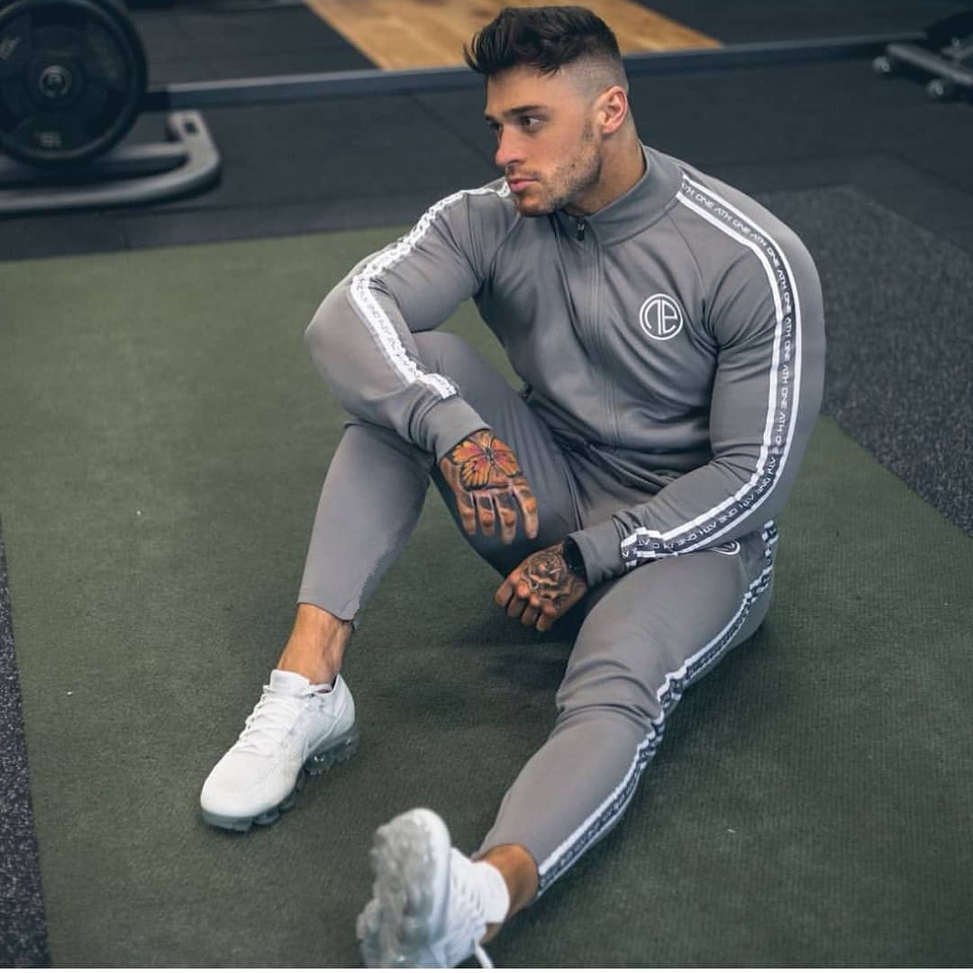 winter jogging suits 2pcs men printed fitness suit top sweater coat zipper tight jogger pants sport suit men running set men xxl T200411