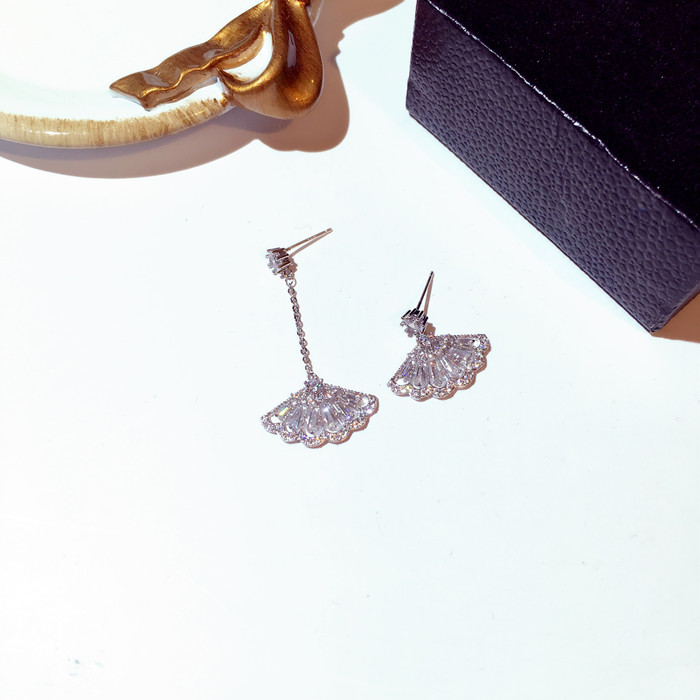 

Wholesal glittering new designer trendy fashion asymmetry luxury cute vintage fan shape diamond zircon pendant stud earrings for woman girls