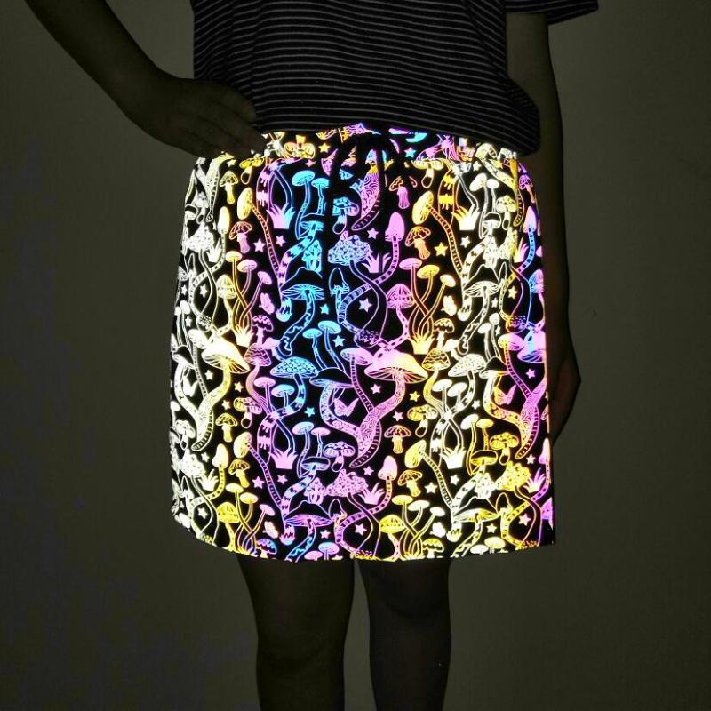 

2020 Women colorful mushroom reflective skirt drawstring waist woman korean style rainbow color reflective tatting skirts, Black