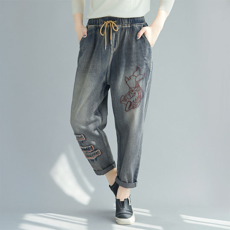 

Jeans Woman Cartoon Embroidered Plus Size Loose Casual Jeans For Women 2020 New Spring Summer Ladies Girl Female Harem Pants, As pic