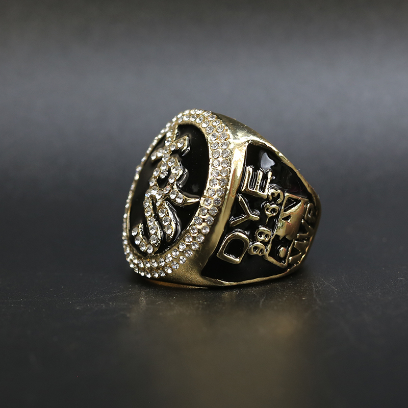 

White 2005 SOX WORLD CHAMPIONSHIP RING Fan Men Gift Wholesale Drop Shipping, Golden;silver