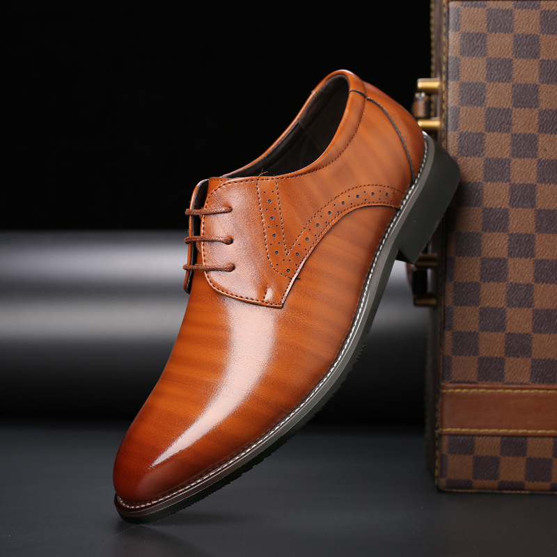 

Hot Sale-Gradient upper Big size brogue shoes mens bullock loafers men cut outs dress shoes male business brogue footwear for sale zy342, Brown