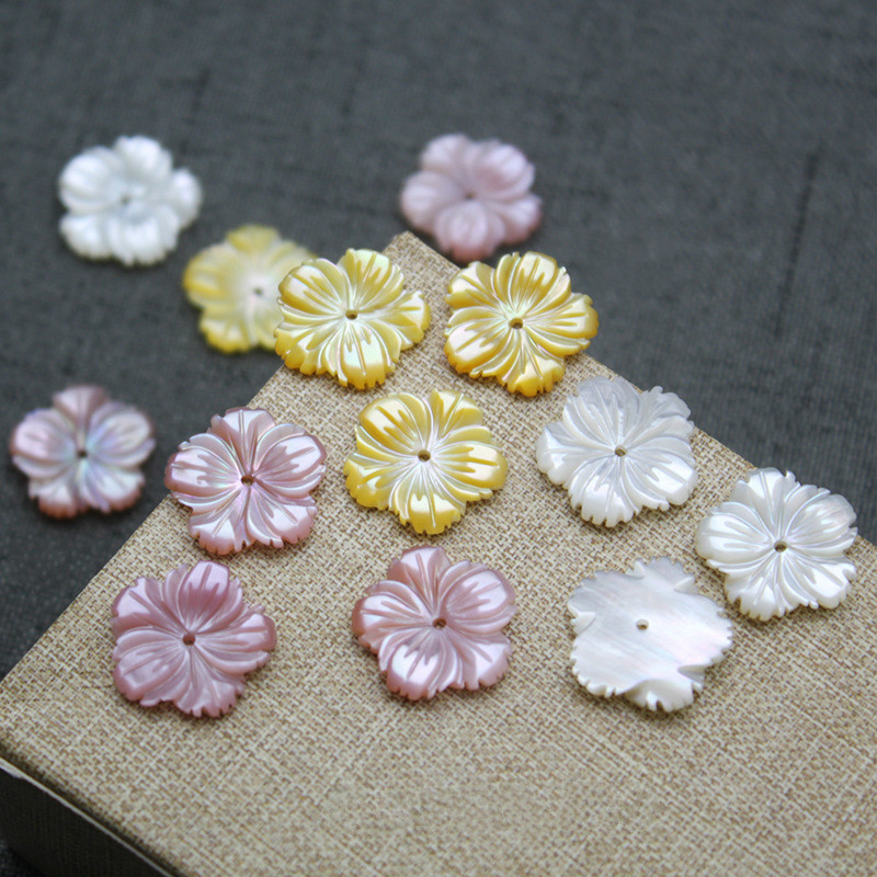 

5pcs Natural Freshwater Shell 15mm Carved Flower Loose Beads Jewelry Making DIY Necklace Hair Clip Earrings Brooch Accessories