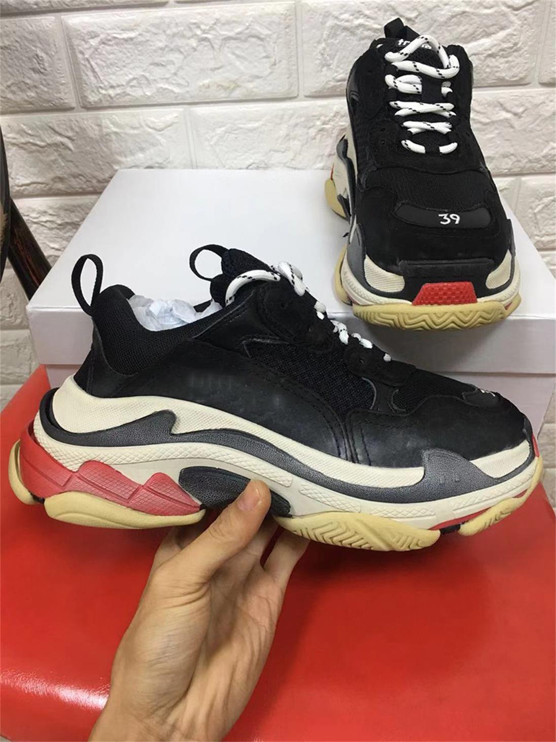 

Oversized multimaterial sneakers deigner brand with quilted washed vintage effect round shaped laces Complex sole sneakers for men women, As pic