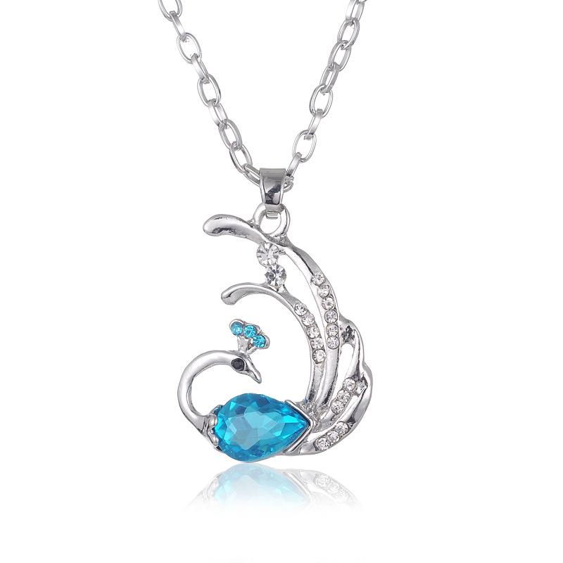 

Pretty Fire Phoenix Necklace Austrian Crystal Peacock Beautifully Necklace Crystal Pendant Necklaces Long Sweater women luxury jewelry
