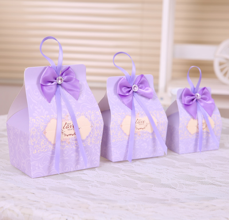 

20pcs/Lot Exquisite Pink Purple Blue Wedding Candy Box Gift Box Wedding Kids Birthday Baby Shower Back Gift Party Supplies