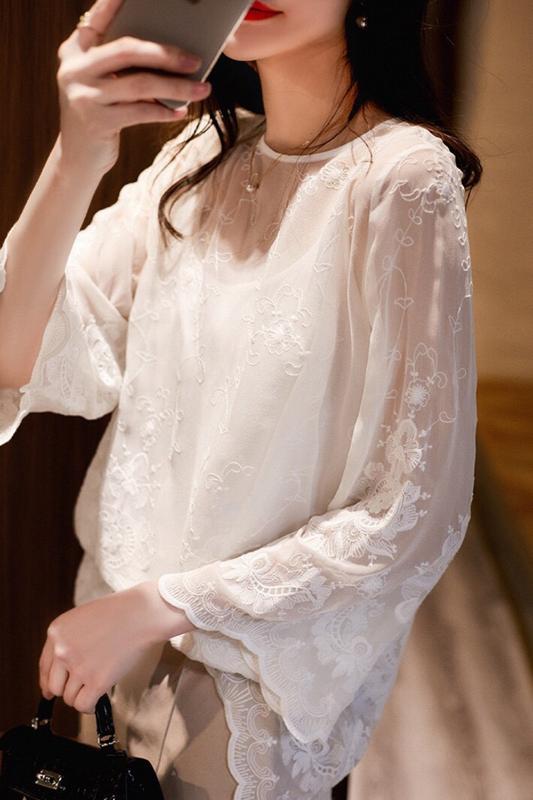 

Summer 2020 New Women Tops Fashion Elegant White Embroidered Flare Sleeve Silk Blouses Shirts, As pic