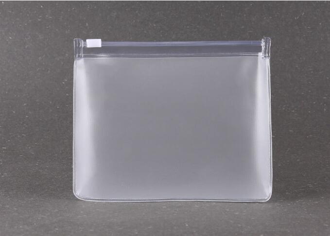

300pcs Women PVC Clear Waterproof Zipper Cosmetic Bags Size 15cmx3.5cmx12cm