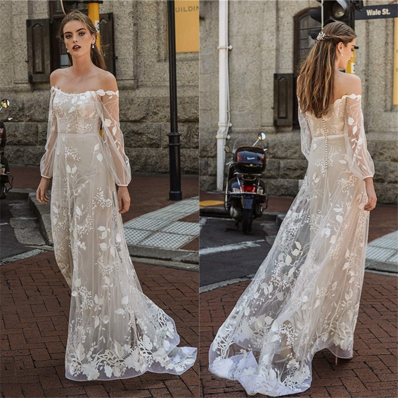 Vente chaude Bohême A-ligne Robes De Mariée Bateau À Manches Longues Pleine Appliqued Dentelle Robe De Mariée À Niveaux Ruché Balayage Train Boho