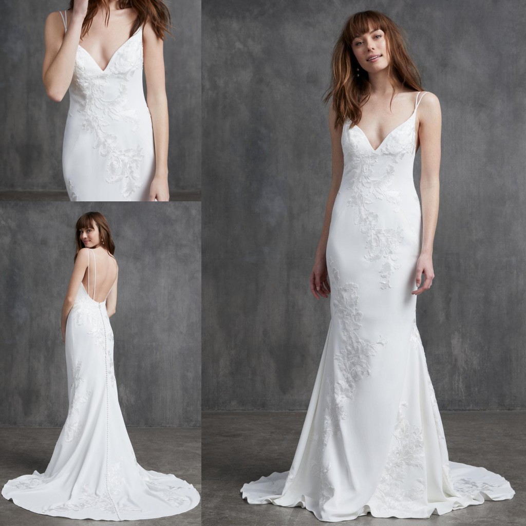 

2020 Mermaid Wedding Dresses V Neck Appliqued Sleeveless Bridal Gown Backless Ruffle Sweep Train Custom Made Satin Vestidos De Novia, Hunter green