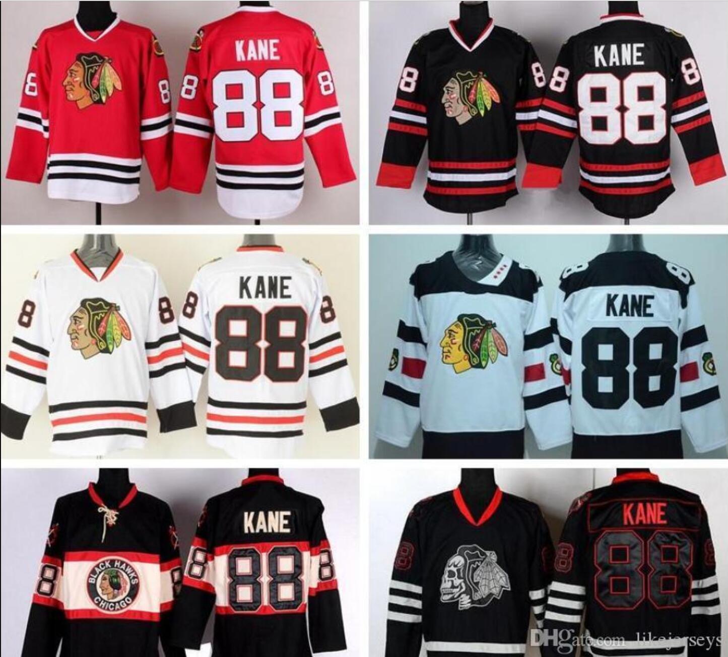 black and white blackhawks jersey