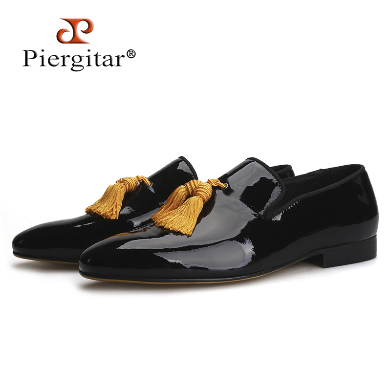 

Piergitar 2019 Black Colors Patent Leather men tassel shoes Men's Loafers Party and Wedding Men dress shoes smoking slippers, Multi