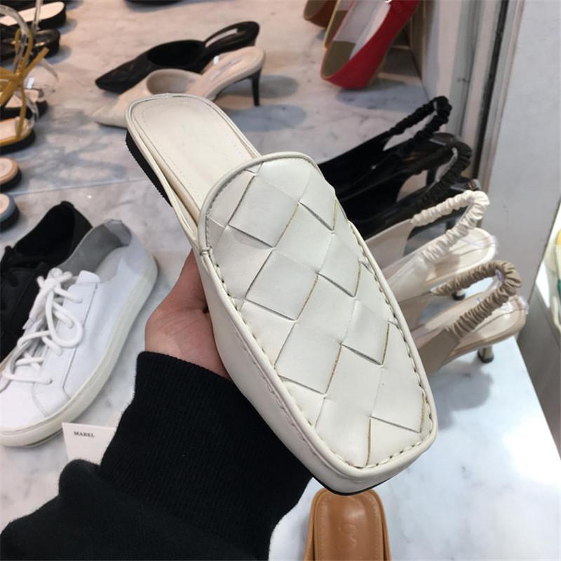 scarpe estive chiuse