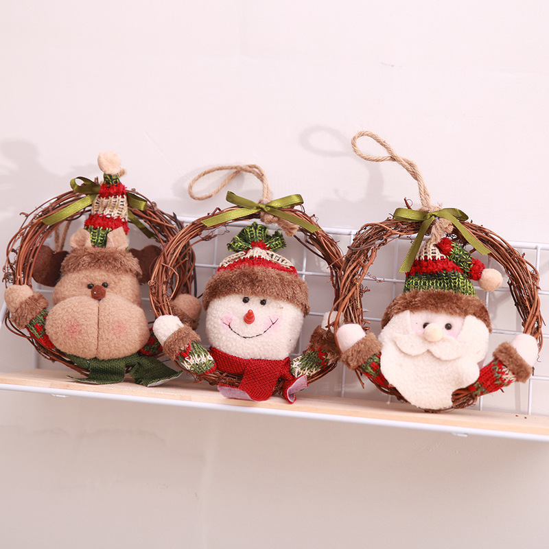 

New Christmas Decorations Christmas Decoration Wreath Rattan Circle Tree Pendant Window Makeup Props Wreath