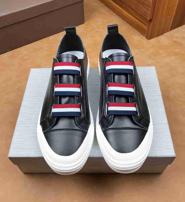Luxe nouveaux hommes mocassins décontractés en cuir véritable crochet boucle marche robe de mariée chaussures chaussures taille 38-44