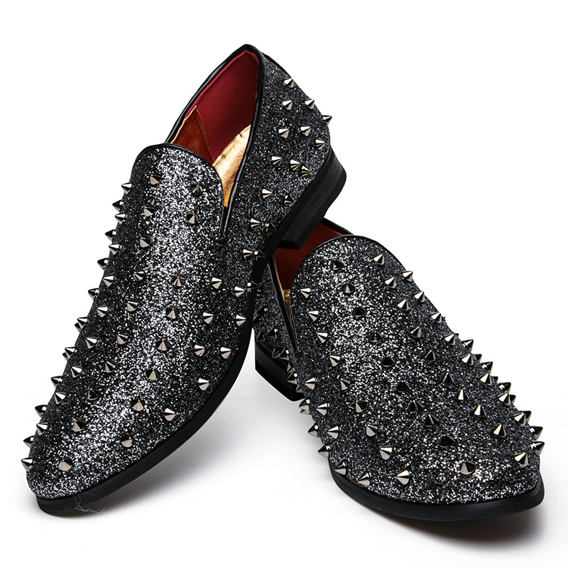 

Fashion Luxury Designer Brand Glitter Spikes Studded Red Bottom Loafers Shoes Pointed Toes Men Wedding Party Gentlemen Rivets Dress Shoes, Black