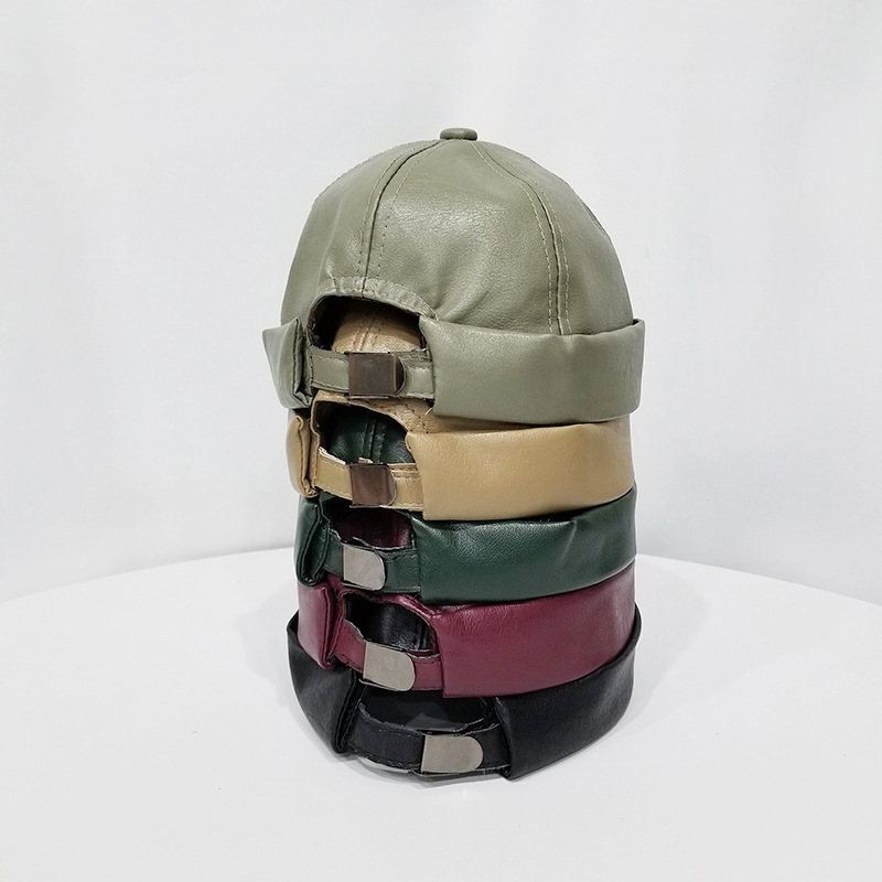 

Men's Skullcap Hat Cap Casual Docker Sailor Fashion Brimless Solid Color PU Leather Gorro Invierno Mujer Spring Cap, Mix random