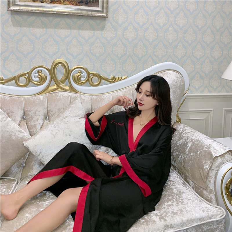 

Spring women 2019 new fashion embroidered nightgown robe V-neck tie color matching bathrobe Home service girlfriends l60, Black