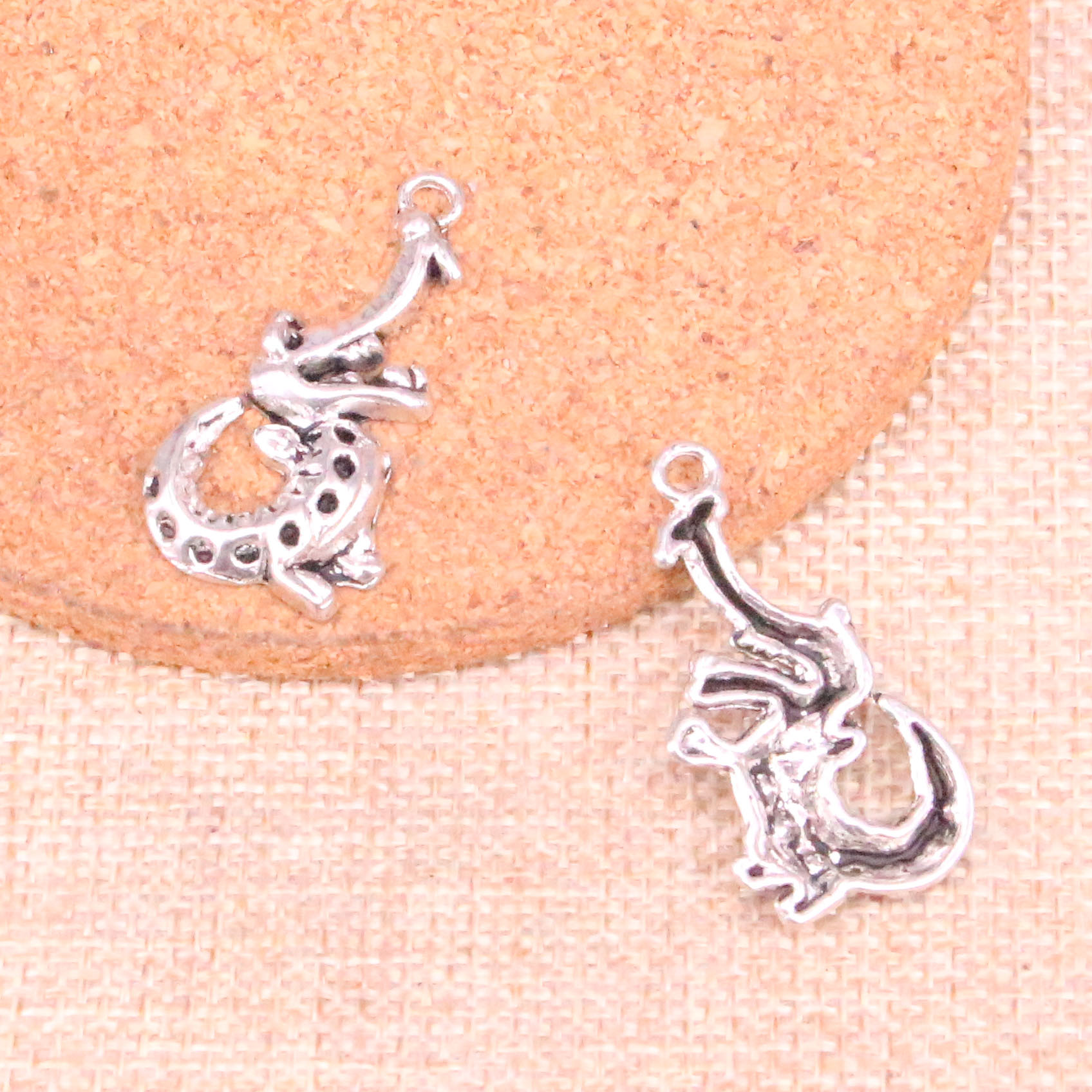 

43pcs Charms alligator crocodile 34*18mm Antique Making pendant fit,Vintage Tibetan Silver,DIY Handmade Jewelry, Bronze;silver