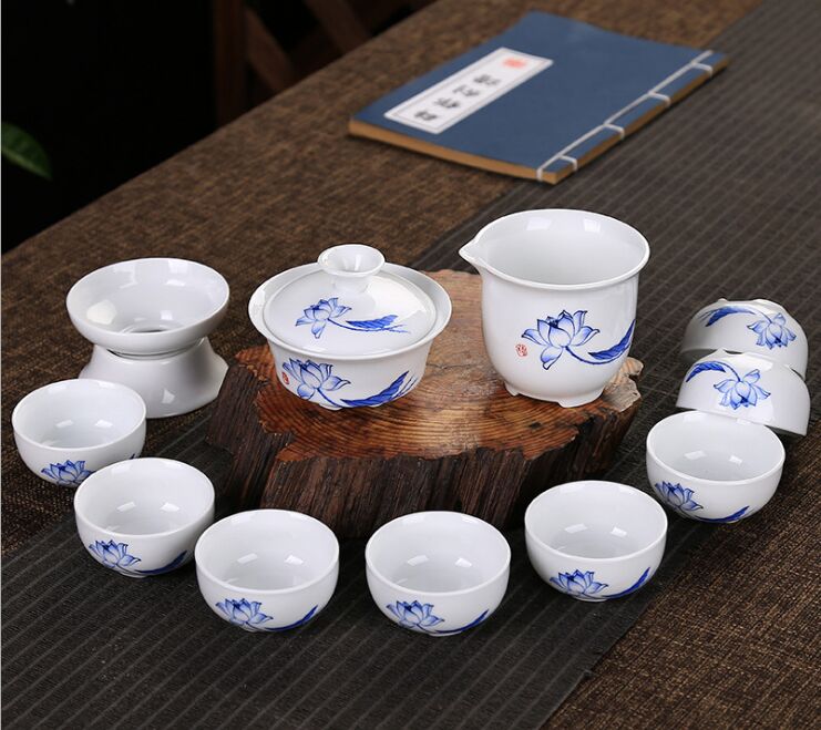 

8cup 1pot Tea set gift box ceramic kung fu tea set Lotus tang poetry plum