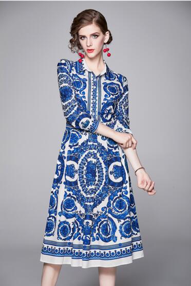 

Autumn and winter new European and American fashion wild positioning long sleeve lapel printing suit women, As the picture