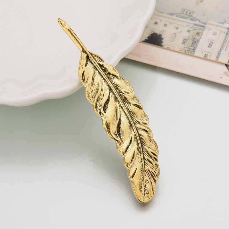 

2019Gold Feather Suit Women Broaches Leaves Hijab Pins Wedding Brooch Men Brooches Pin Flower Lapel Pins For Women b215
