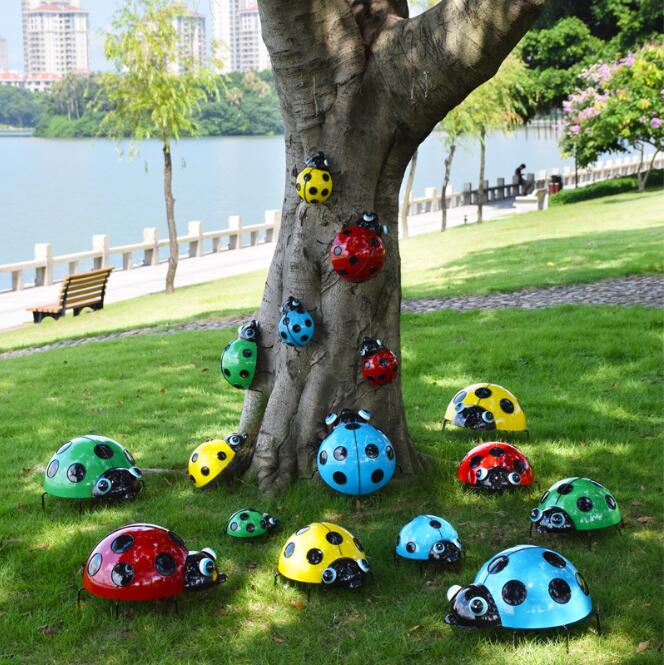 Simulation animal ornaments outdoor courtyard garden decoration iron beetle Seven Star Ladybug pendant landscape sketch-image-494356269