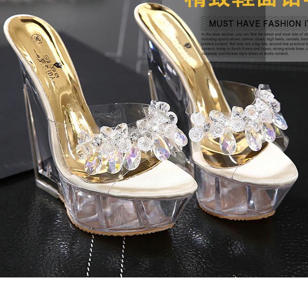 Vente chaude 14 cm De Luxe À La Main En Cristal Chaussures Perlée Talon Compensé Sandales Claires Femmes Designer Mules Chaussures De Mariage De