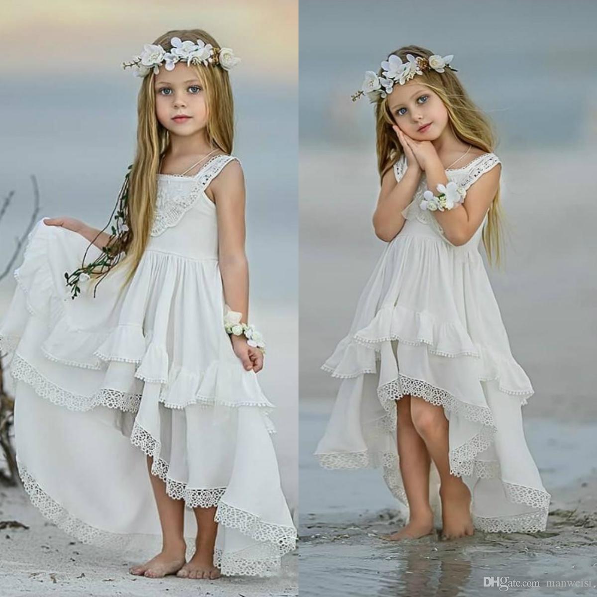 2020 pas cher Bohemian Haut Bas robes fille fleur pour mariage de plage Pageant Robes Une ligne Boho dentelle Appliqued Kids First Communion Sain