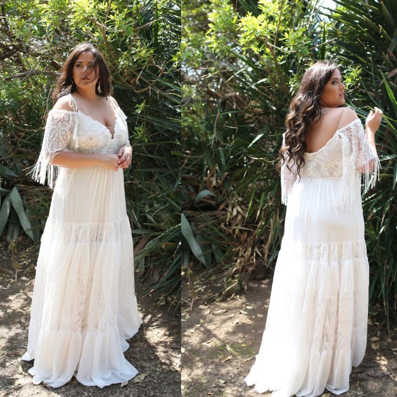 

Vintage Plus Size Beach Wedding Dresses Off the Shoulder Half Sleeves Bohemian Bridal Gowns A Line Tassel Boho Robe De Mariée, Champagne
