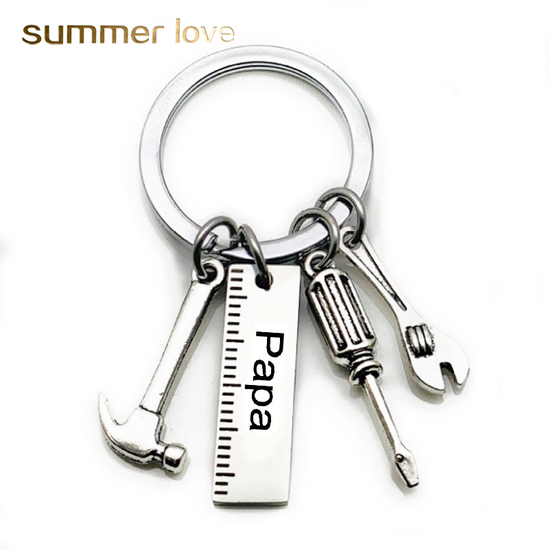 

Stainless Steel Keychain Engraved Dad Papa Grandpa Tools Key Rings Gift for Dad Father's Day Creative Father Key Chain Jewelry Accessories