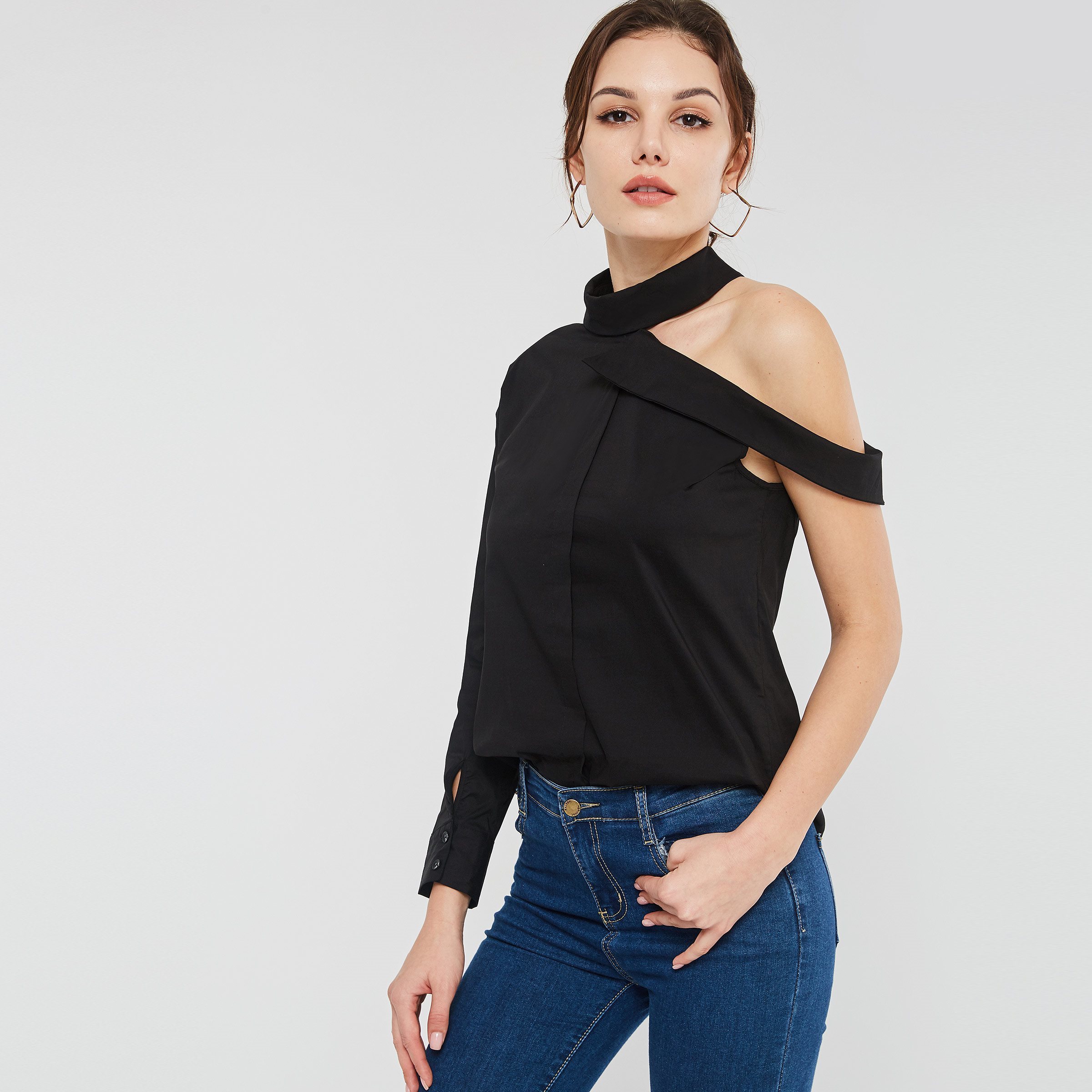 blusa negras