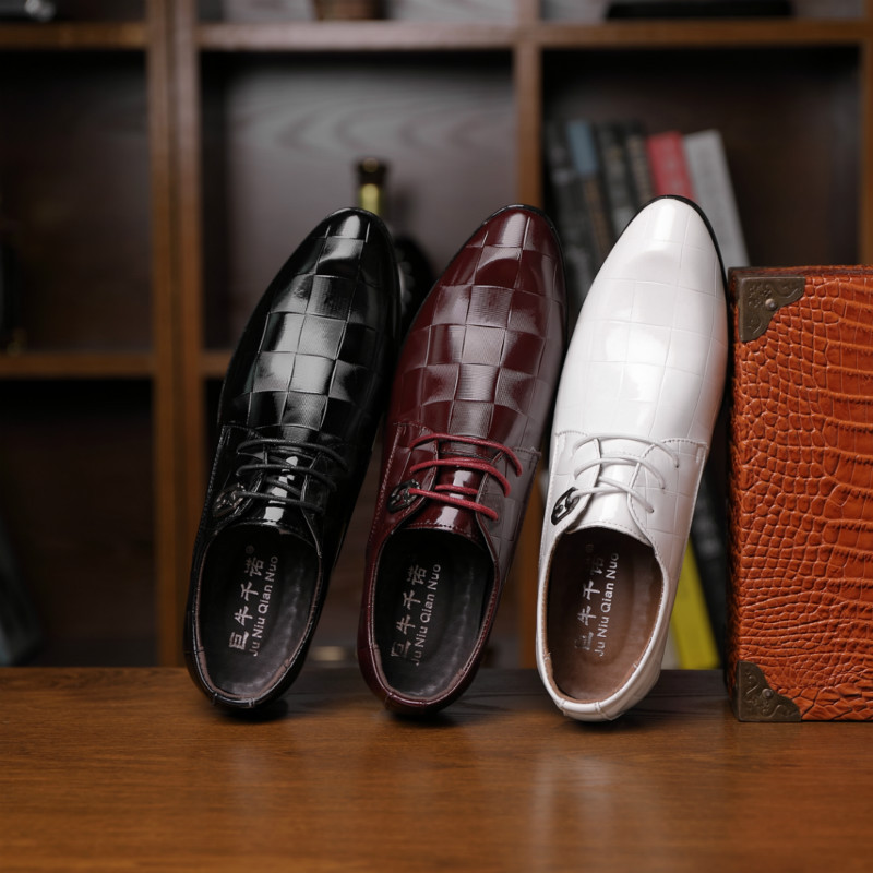 2020 New Spring and Autumn New Cross-Border Mens Shoes British Business Dress Mens Shoes Pointed Large Size Shoes Mens Hair