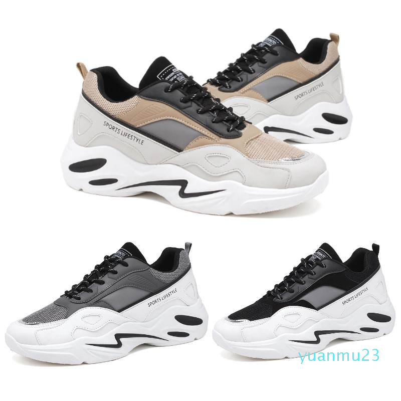 yezi scarpe prezzo