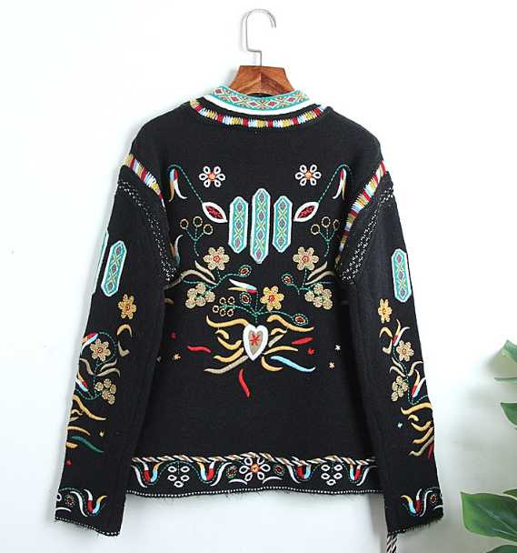 

New High Quality 2020 Wind Heavy Embroidery Flower Love Bind Rope Knitting Sweater Women Women's Pullover, Black
