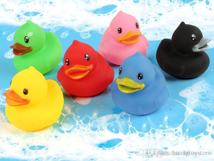100pcs/lot Bath Duck Sound Floating Rubber Ducks Toy Rubber Duck Classic Toys