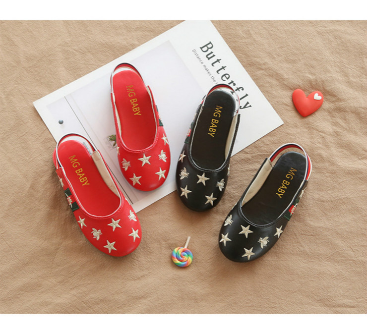 

Children Summer Sandals Girls Designer Star with Bee Embroidery Peincess Shoes Girls Luxury Slip on Shoes Fashion Sandals Top Quality, Red