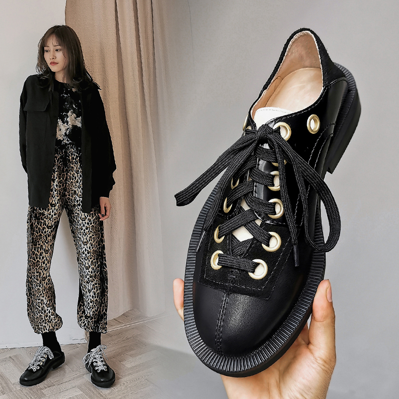 

2020 New spring oxford shoes women's loafers genuine leather metal decoration British style women casual shoes zapatos de mujer, Split
